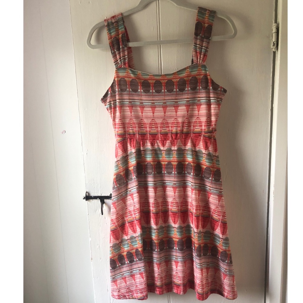 Patterned flowy mini dress